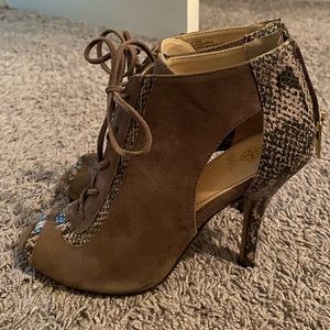 Isola Suede and Snakeskin Heels Size 7.5